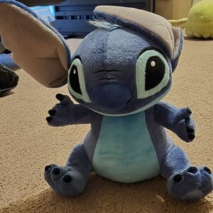 Disney Stitch plushy